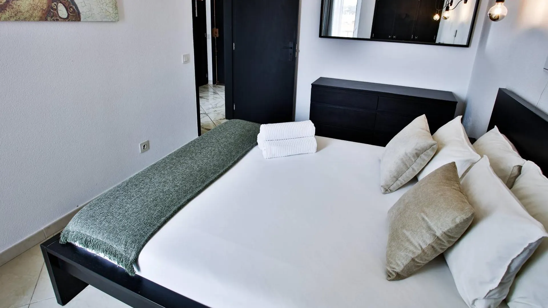 Apartment 3 Min From Beach With Airco And Balcony - Go4Portugal - Quarteira
