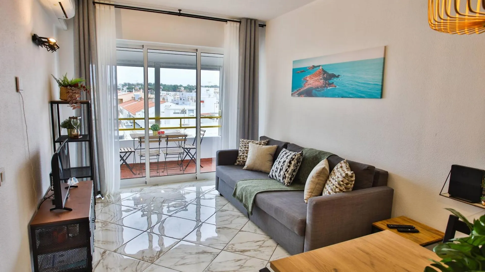 Apartment 3 Min From Beach With Airco And Balcony - Go4Portugal - Quarteira 0*,  Portugal